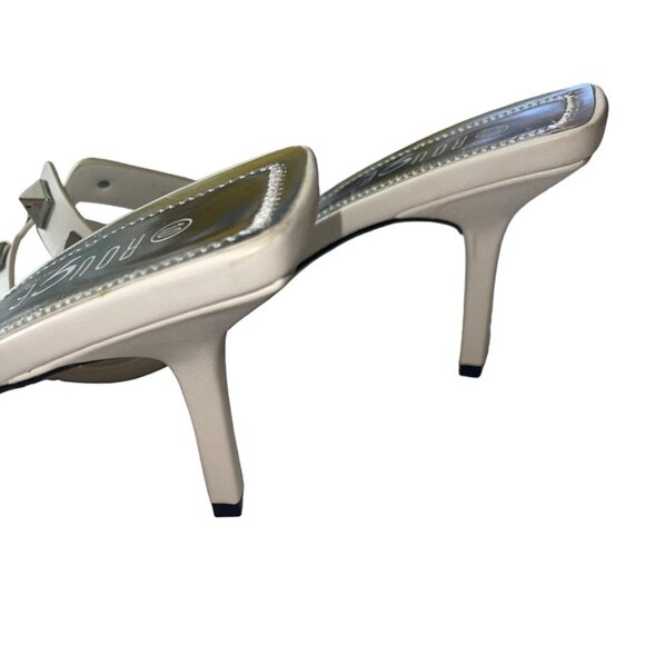 Rouge Studded White Heeled Sandals - Size 10 Sexy‎ NWT Spikes Rock Shoes Metal - Picture 4 of 4